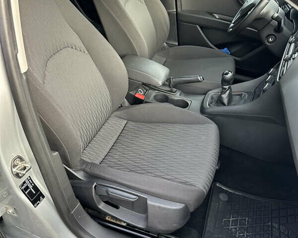 Сірий Сеат Leon, об'ємом двигуна 1.6 л та пробігом 214 тис. км за 9200 $, фото 17 на Automoto.ua
