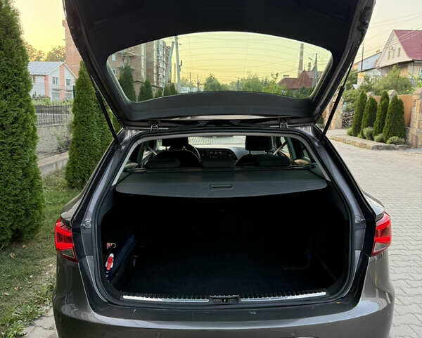 Сірий Сеат Leon, об'ємом двигуна 1.97 л та пробігом 248 тис. км за 11500 $, фото 8 на Automoto.ua