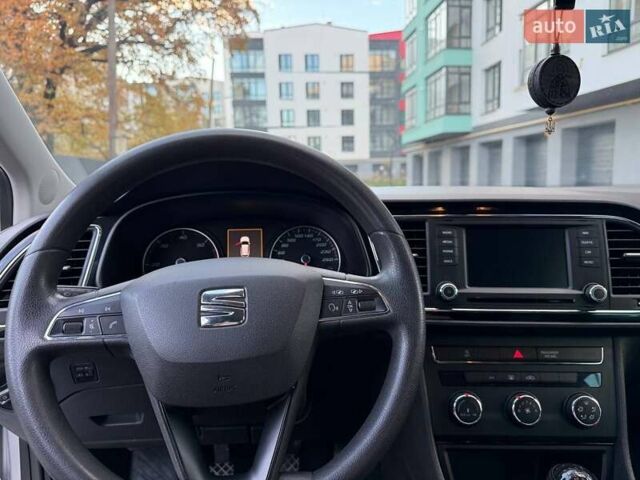 Сеат Леон 2014 в Ивано-Франковске на Automoto.ua Серый Сеат Леон, объемом двигателя 1.6 л и пробегом 154 тыс. км за 11200 $, фото 13 на Automoto.ua
