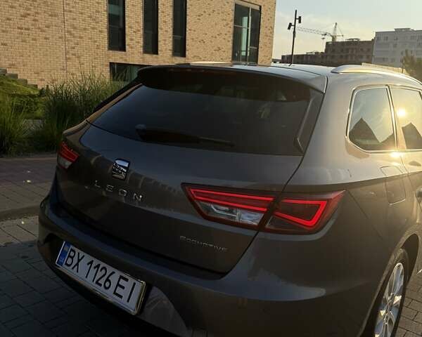 Сірий Сеат Leon, об'ємом двигуна 1.6 л та пробігом 250 тис. км за 10900 $, фото 7 на Automoto.ua