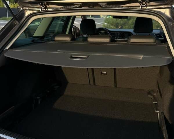 Сірий Сеат Leon, об'ємом двигуна 1.6 л та пробігом 250 тис. км за 10900 $, фото 29 на Automoto.ua