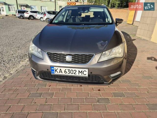 Сірий Сеат Leon, об'ємом двигуна 1.97 л та пробігом 284 тис. км за 9400 $, фото 6 на Automoto.ua