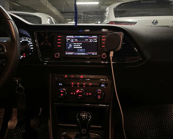 Сірий Сеат Leon, об'ємом двигуна 1.6 л та пробігом 260 тис. км за 9300 $, фото 18 на Automoto.ua