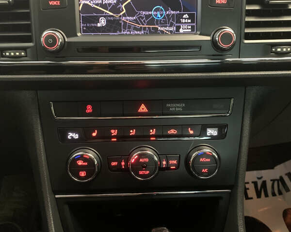 Серый Сеат Леон, объемом двигателя 2 л и пробегом 285 тыс. км за 10600 $, фото 19 на Automoto.ua