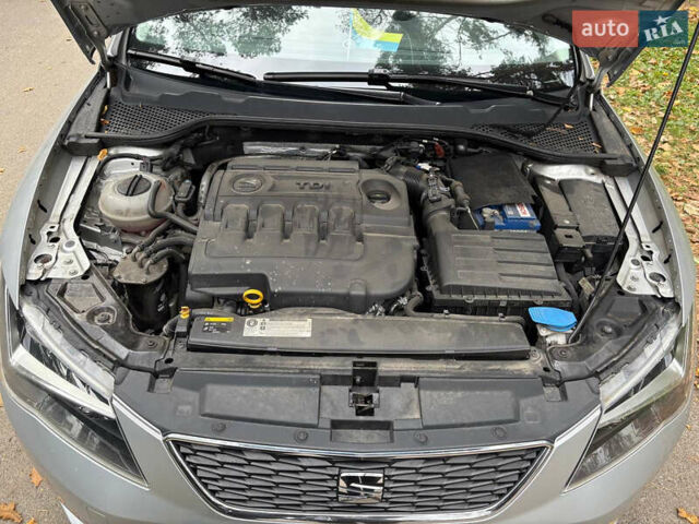 Сірий Сеат Leon, об'ємом двигуна 1.6 л та пробігом 330 тис. км за 10500 $, фото 9 на Automoto.ua