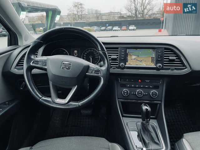 Серый Сеат Леон, объемом двигателя 1.97 л и пробегом 237 тыс. км за 12500 $, фото 6 на Automoto.ua