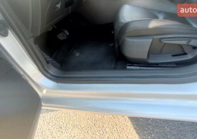 Сірий Сеат Leon, об'ємом двигуна 1.6 л та пробігом 226 тис. км за 11850 $, фото 18 на Automoto.ua