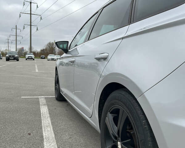 Сірий Сеат Leon, об'ємом двигуна 1.6 л та пробігом 189 тис. км за 10500 $, фото 9 на Automoto.ua