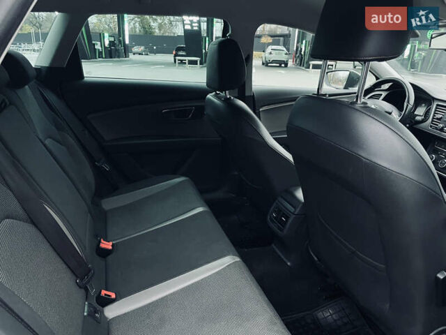 Серый Сеат Леон, объемом двигателя 1.97 л и пробегом 237 тыс. км за 12500 $, фото 10 на Automoto.ua