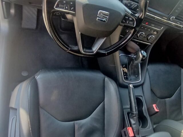 Сеат Леон 2015 в Знаменке на Automoto.ua Серый Сеат Леон, объемом двигателя 1.6 л и пробегом 224 тыс. км за 12199 $, фото 13 на Automoto.ua