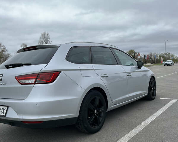 Сірий Сеат Leon, об'ємом двигуна 1.6 л та пробігом 189 тис. км за 10500 $, фото 4 на Automoto.ua