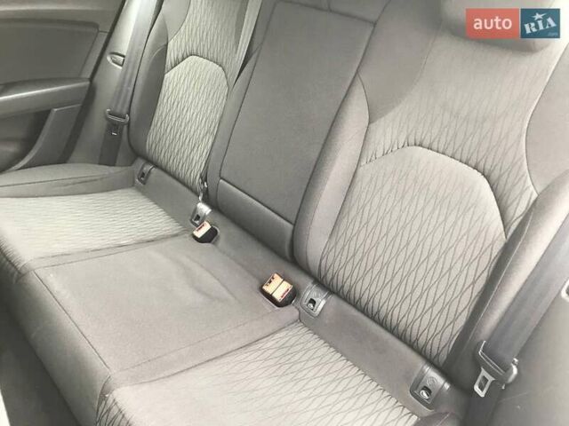 Серый Сеат Леон, объемом двигателя 1.6 л и пробегом 259 тыс. км за 10190 $, фото 9 на Automoto.ua