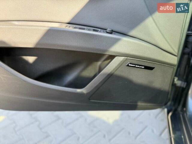 Серый Сеат Леон, объемом двигателя 1.6 л и пробегом 246 тыс. км за 12350 $, фото 12 на Automoto.ua