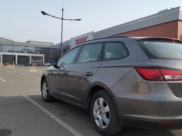 Серый Сеат Леон, объемом двигателя 1.2 л и пробегом 130 тыс. км за 10500 $, фото 2 на Automoto.ua