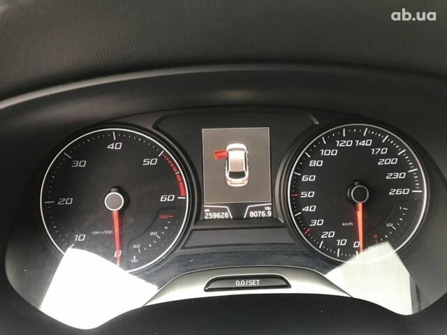 Сірий Сеат Leon, об'ємом двигуна 2.5 л та пробігом 259 тис. км за 10190 $, фото 6 на Automoto.ua