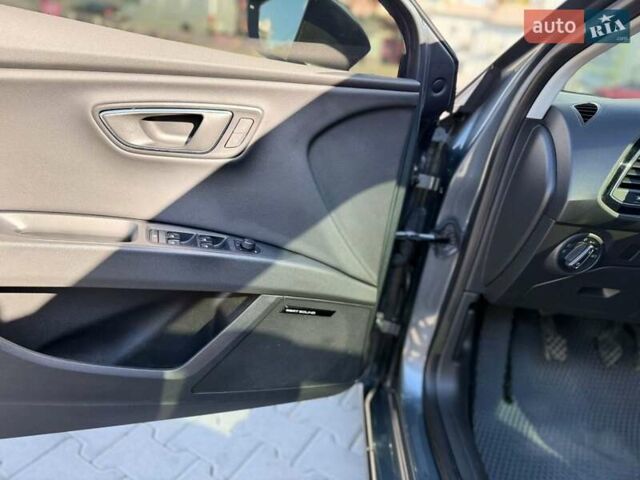 Сірий Сеат Leon, об'ємом двигуна 1.6 л та пробігом 246 тис. км за 12700 $, фото 7 на Automoto.ua