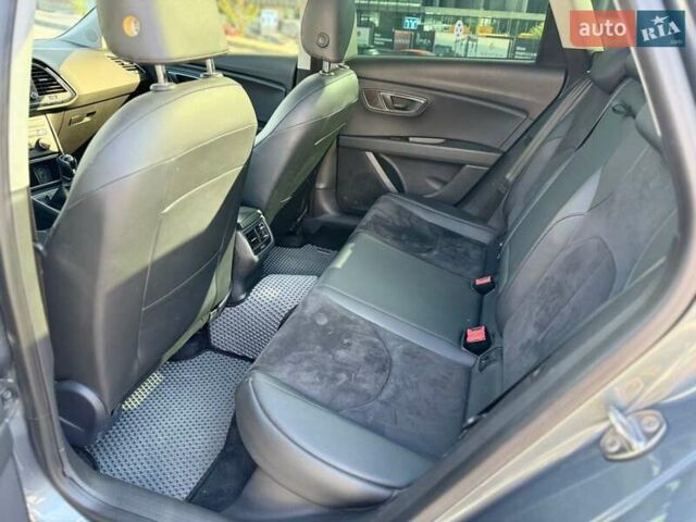 Серый Сеат Леон, объемом двигателя 1.6 л и пробегом 246 тыс. км за 12350 $, фото 25 на Automoto.ua