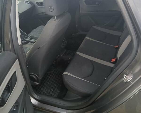 Серый Сеат Леон, объемом двигателя 1.6 л и пробегом 260 тыс. км за 11500 $, фото 5 на Automoto.ua