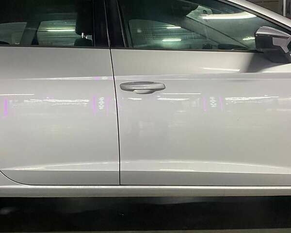 Сірий Сеат Leon, об'ємом двигуна 1.6 л та пробігом 262 тис. км за 9900 $, фото 2 на Automoto.ua