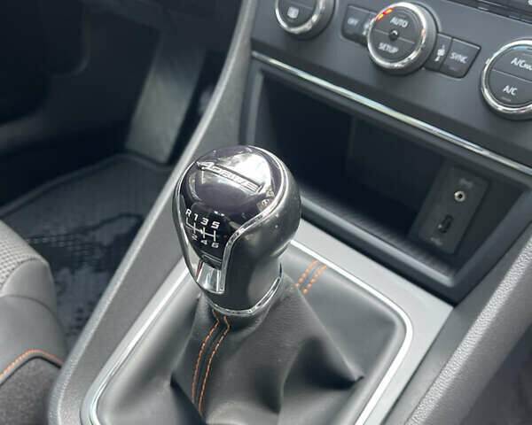 Серый Сеат Леон, объемом двигателя 1.6 л и пробегом 183 тыс. км за 12900 $, фото 44 на Automoto.ua