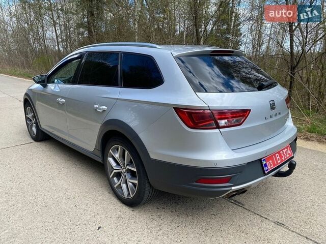 Серый Сеат Леон, объемом двигателя 2 л и пробегом 240 тыс. км за 13800 $, фото 3 на Automoto.ua