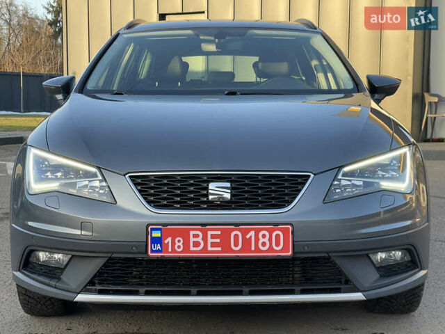 Сірий Сеат Leon, об'ємом двигуна 1.6 л та пробігом 183 тис. км за 12800 $, фото 2 на Automoto.ua