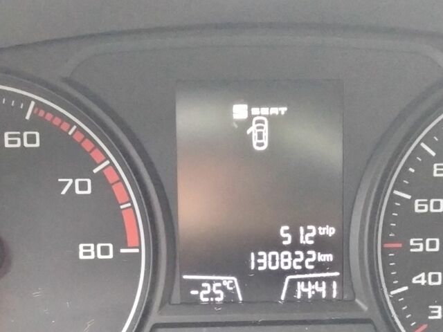 Серый Сеат Леон, объемом двигателя 1.2 л и пробегом 130 тыс. км за 10500 $, фото 5 на Automoto.ua