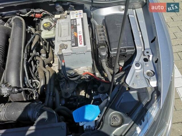 Сірий Сеат Leon, об'ємом двигуна 1.4 л та пробігом 66 тис. км за 14500 $, фото 31 на Automoto.ua