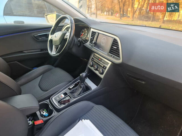 Сірий Сеат Leon, об'ємом двигуна 1.97 л та пробігом 272 тис. км за 14600 $, фото 9 на Automoto.ua