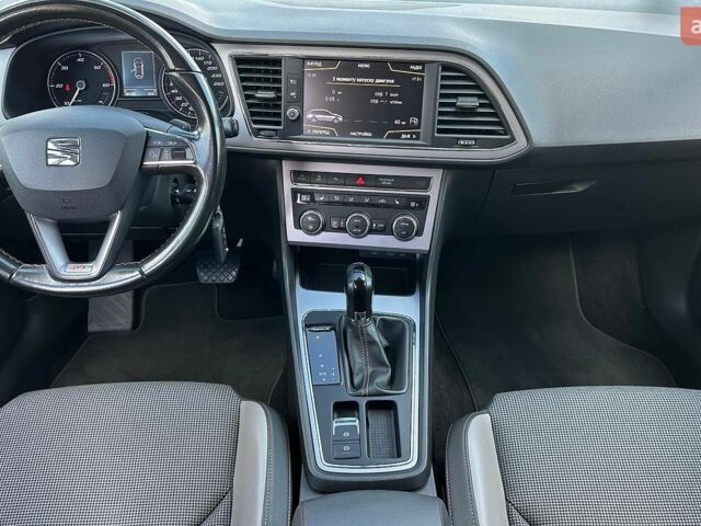 Сірий Сеат Leon, об'ємом двигуна 1.97 л та пробігом 195 тис. км за 13895 $, фото 7 на Automoto.ua