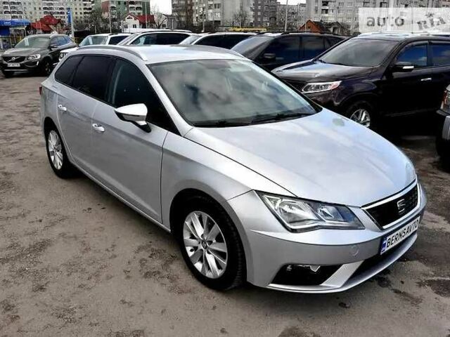 Серый Сеат Леон, объемом двигателя 0 л и пробегом 186 тыс. км за 9600 $, фото 2 на Automoto.ua