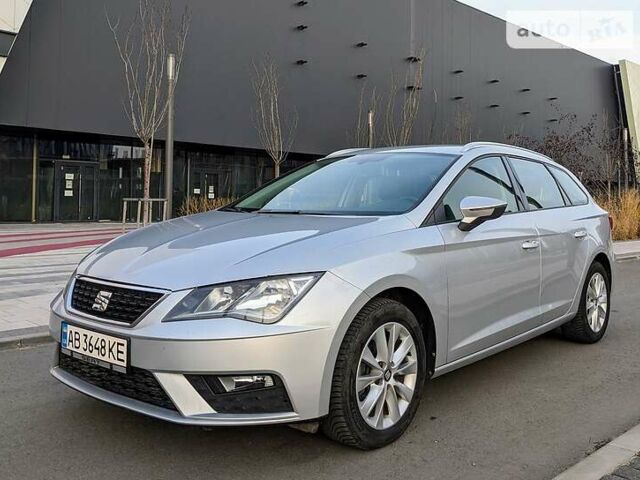 Сірий Сеат Leon, об'ємом двигуна 2 л та пробігом 235 тис. км за 13990 $, фото 3 на Automoto.ua