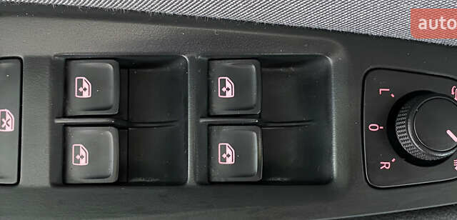 Серый Сеат Леон, объемом двигателя 1.6 л и пробегом 158 тыс. км за 16450 $, фото 21 на Automoto.ua