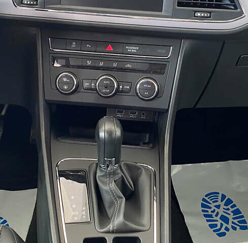 Сірий Сеат Leon, об'ємом двигуна 1.6 л та пробігом 156 тис. км за 16450 $, фото 21 на Automoto.ua