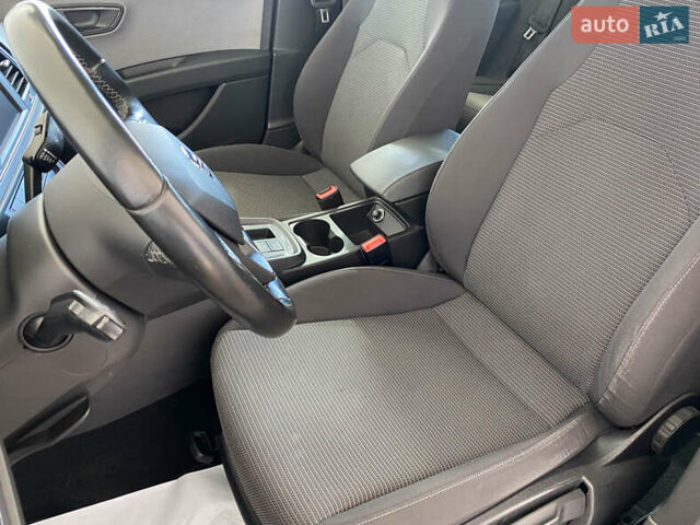 Сірий Сеат Leon, об'ємом двигуна 1.6 л та пробігом 156 тис. км за 16450 $, фото 8 на Automoto.ua