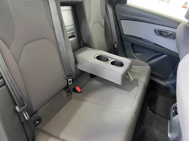 Серый Сеат Леон, объемом двигателя 1.6 л и пробегом 156 тыс. км за 16450 $, фото 9 на Automoto.ua