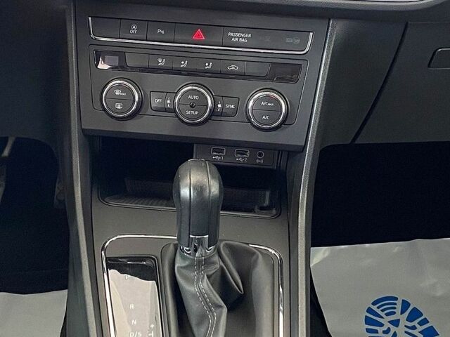 Сірий Сеат Leon, об'ємом двигуна 1.6 л та пробігом 158 тис. км за 14950 $, фото 11 на Automoto.ua