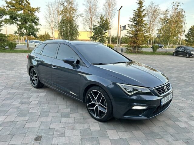 Сірий Сеат Leon, об'ємом двигуна 1.5 л та пробігом 173 тис. км за 14999 $, фото 2 на Automoto.ua