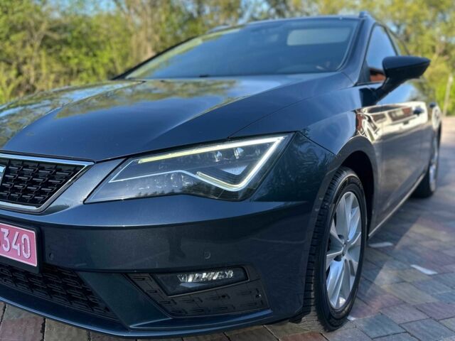 Серый Сеат Леон, объемом двигателя 1.6 л и пробегом 198 тыс. км за 14650 $, фото 2 на Automoto.ua