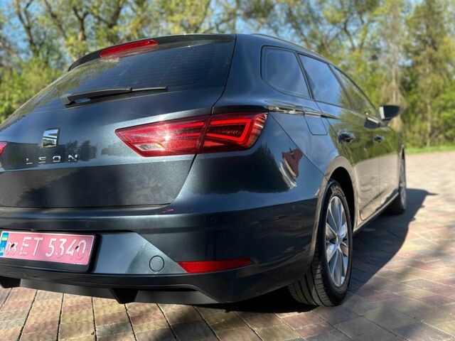 Серый Сеат Леон, объемом двигателя 1.6 л и пробегом 198 тыс. км за 14650 $, фото 6 на Automoto.ua