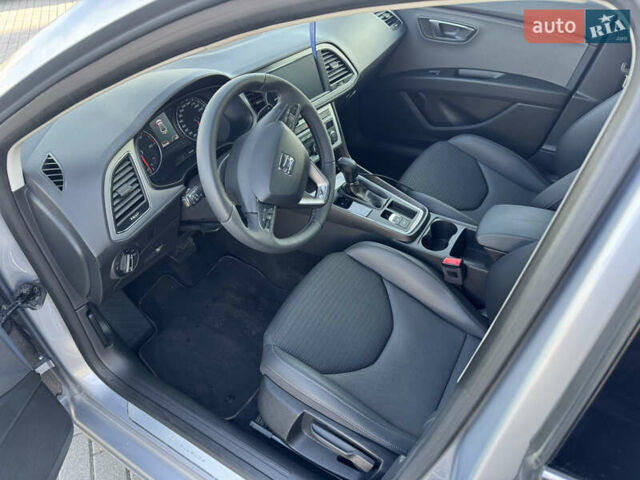 Серый Сеат Леон, объемом двигателя 2 л и пробегом 225 тыс. км за 13150 $, фото 5 на Automoto.ua