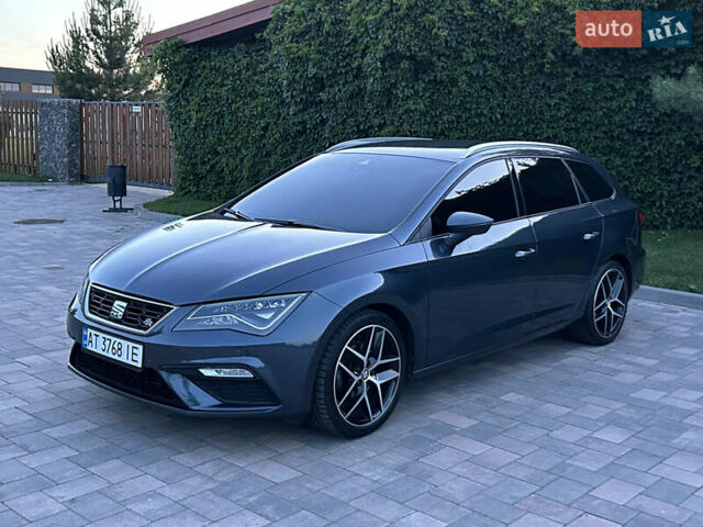 Сірий Сеат Leon, об'ємом двигуна 1.5 л та пробігом 174 тис. км за 13999 $, фото 134 на Automoto.ua