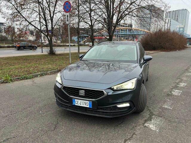 Серый Сеат Леон, объемом двигателя 2 л и пробегом 230 тыс. км за 12800 $, фото 3 на Automoto.ua