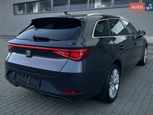 Сеат Леон 2022 в Мукачеве на Automoto.ua Серый Сеат Леон, объемом двигателя 1.97 л и пробегом 185 тыс. км за 19900 $, фото 12 на Automoto.ua