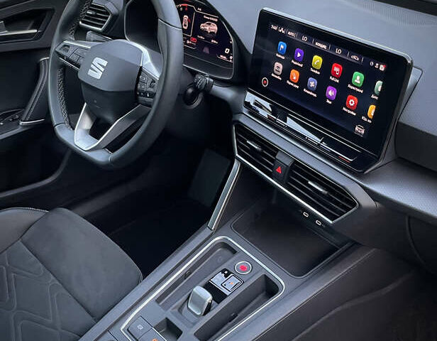 Сеат Леон 2022 в Мукачеве на Automoto.ua Серый Сеат Леон, объемом двигателя 1.97 л и пробегом 185 тыс. км за 19900 $, фото 28 на Automoto.ua