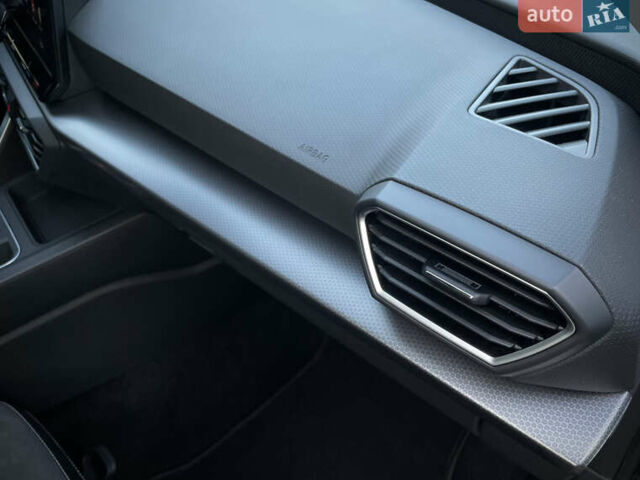 Сеат Леон 2022 в Мукачеве на Automoto.ua Серый Сеат Леон, объемом двигателя 1.97 л и пробегом 185 тыс. км за 19900 $, фото 60 на Automoto.ua