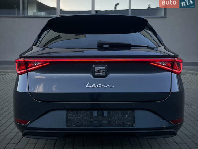 Сеат Леон 2022 в Мукачеве на Automoto.ua Серый Сеат Леон, объемом двигателя 1.97 л и пробегом 185 тыс. км за 19900 $, фото 14 на Automoto.ua