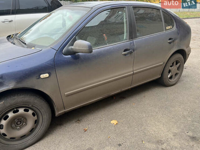Синій Сеат Leon, об'ємом двигуна 1.9 л та пробігом 360 тис. км за 1450 $, фото 1 на Automoto.ua