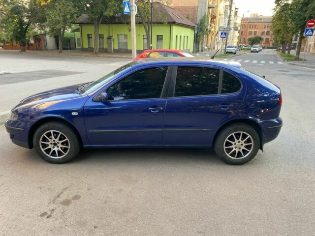 Синий Сеат Леон, объемом двигателя 1.6 л и пробегом 350 тыс. км за 2911 $, фото 4 на Automoto.ua