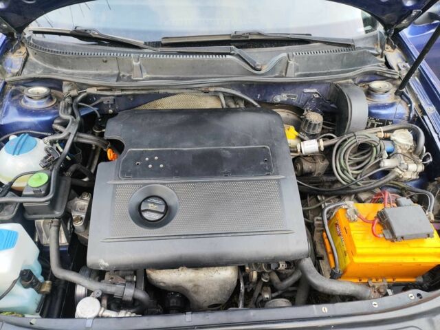 Синий Сеат Леон, объемом двигателя 1.6 л и пробегом 300 тыс. км за 3650 $, фото 9 на Automoto.ua